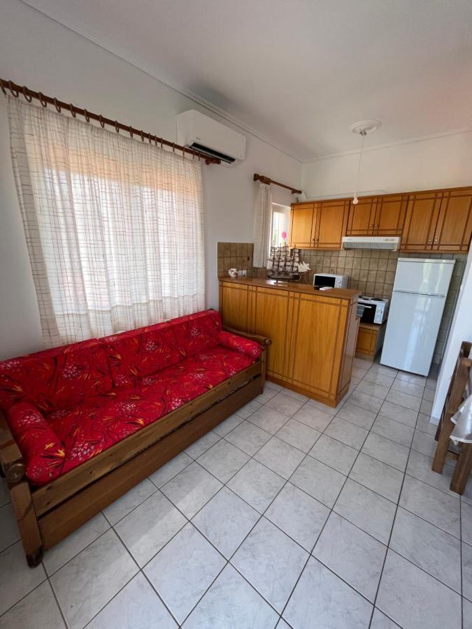 Koulouras Holiday Apartments Nikolaiika Экстерьер фото
